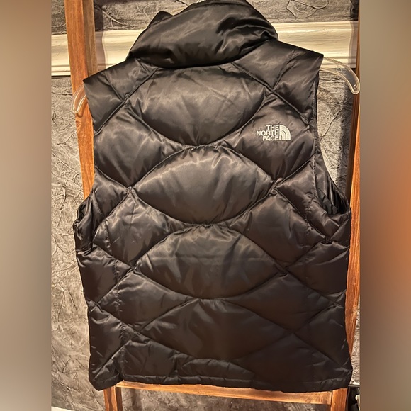 Northface Black Vest style AZPM like new ! - Picture 3 of 7